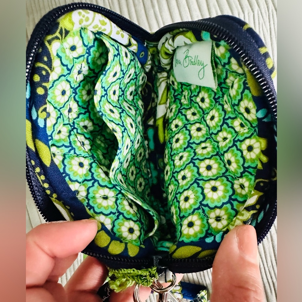 NWT Vera Bradley Rhythm & Blues Tech Case - Picture 3 of 7